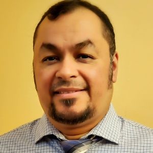 Meet your Posher, Roberto